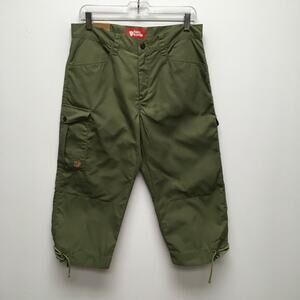 Fjallraven Women Army Green Iceland Knickers High Rise Outdoor Cargo Pants 30-31